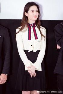 穿LV衬衫网红,LV衬衫网红穿搭解析